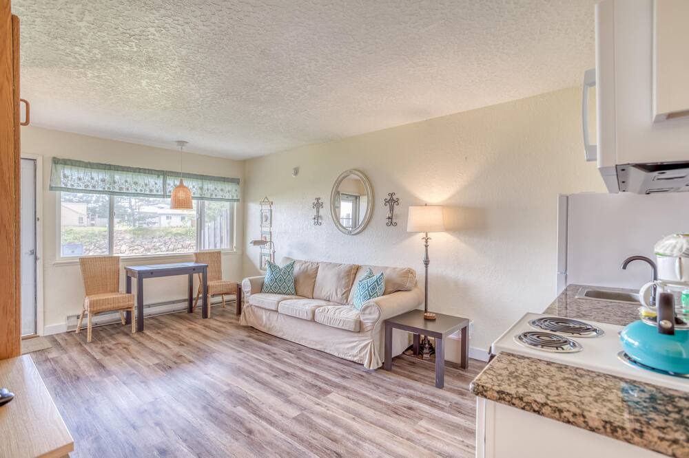 Photo of Livingroom in Neskowin
