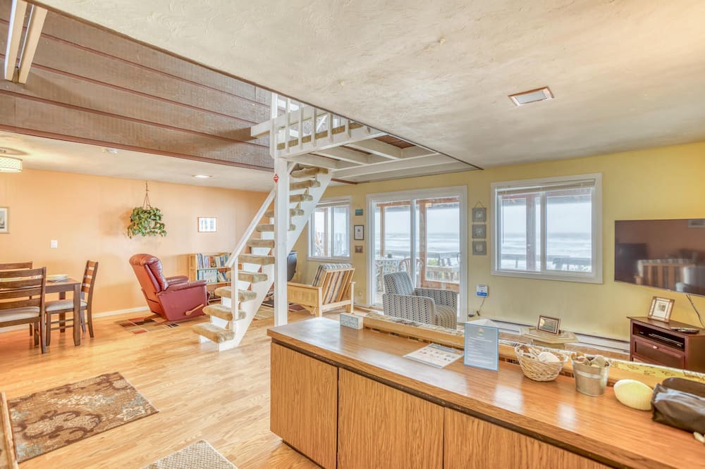 Photo of Others in South Beach