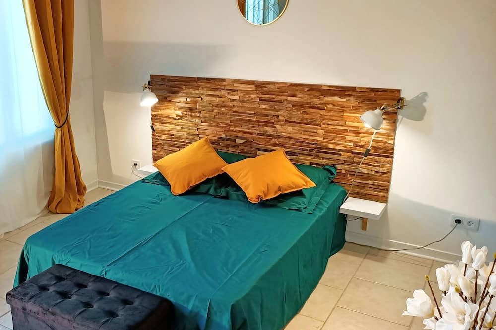 Photo of Bedroom in Saint-Jean-Saint-Germain