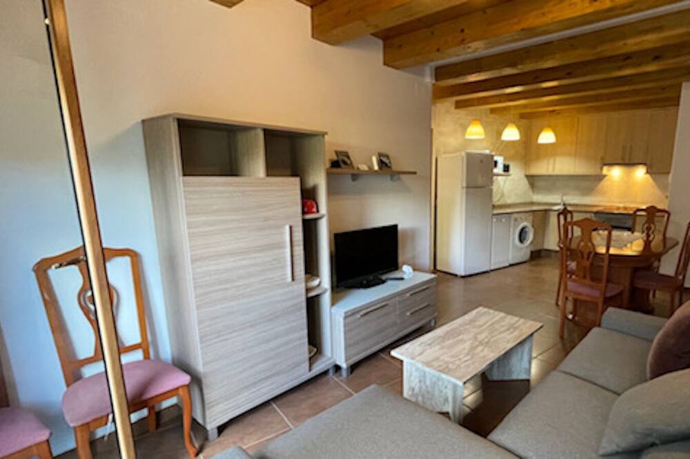 Photo of Livingroom in Llimiana