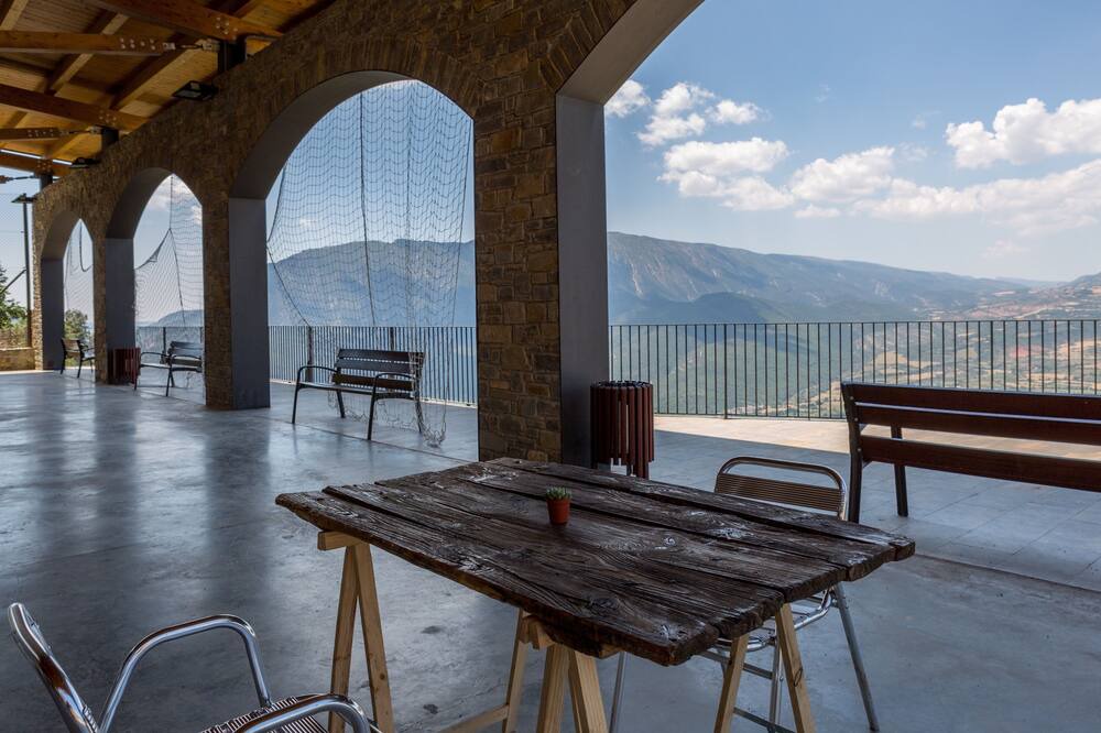Photo of Patio Balcony in Llimiana