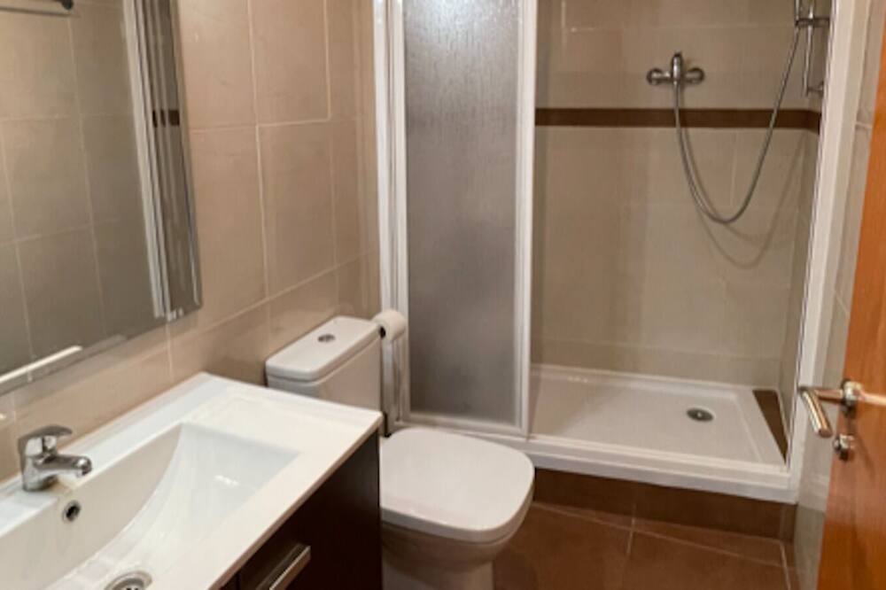 Photo of Bathroom in Llimiana