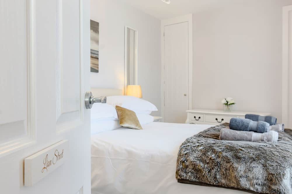 Photo of Others in Rye