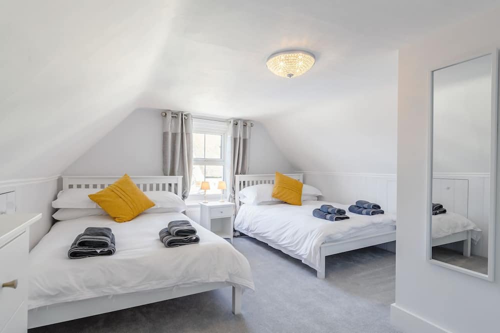 Photo of Others in Rye