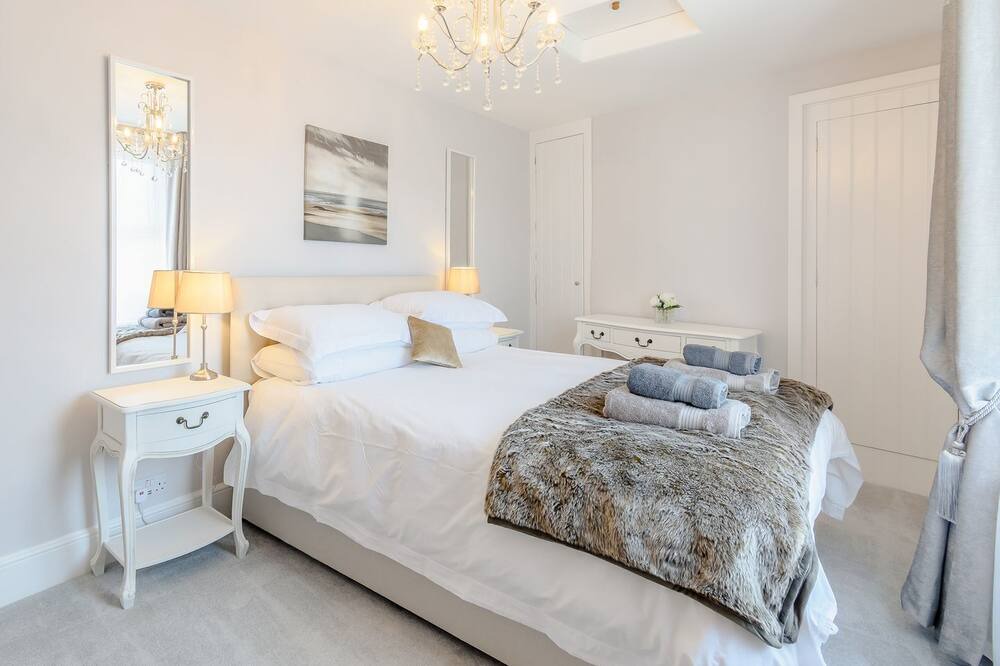 Photo of Others in Rye