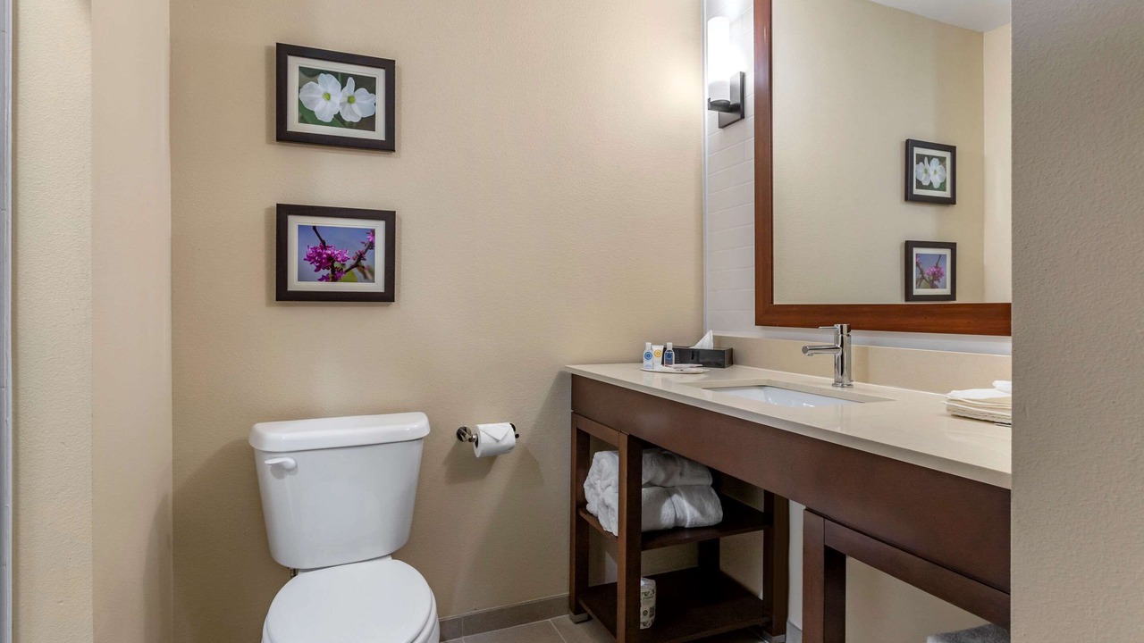 Photo of Bedroom in Waller