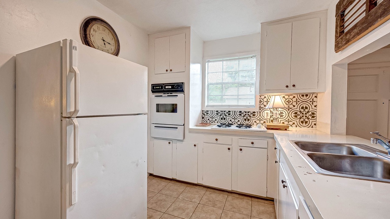 Photo of Kitchen in Garden Oaks