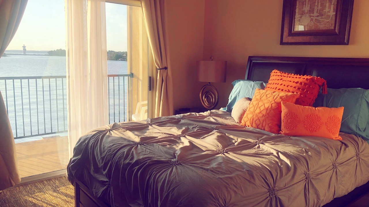 Photo of Bedroom in Seven Coves
