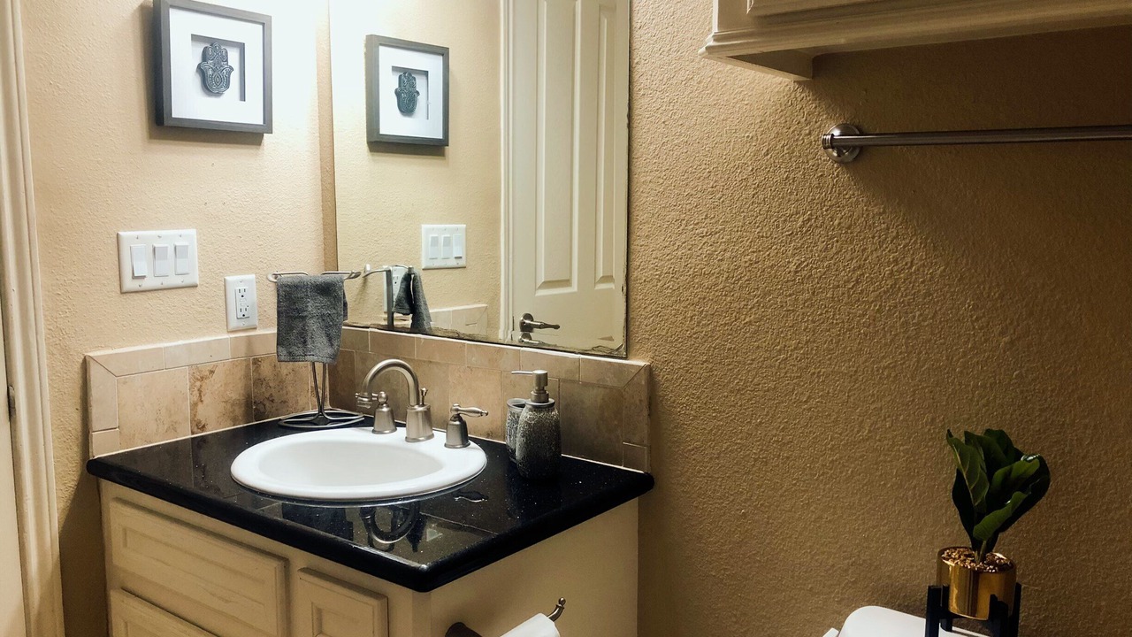 Photo of Bathroom in Seven Coves