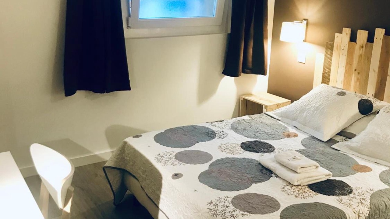 Photo of Bedroom in Sete