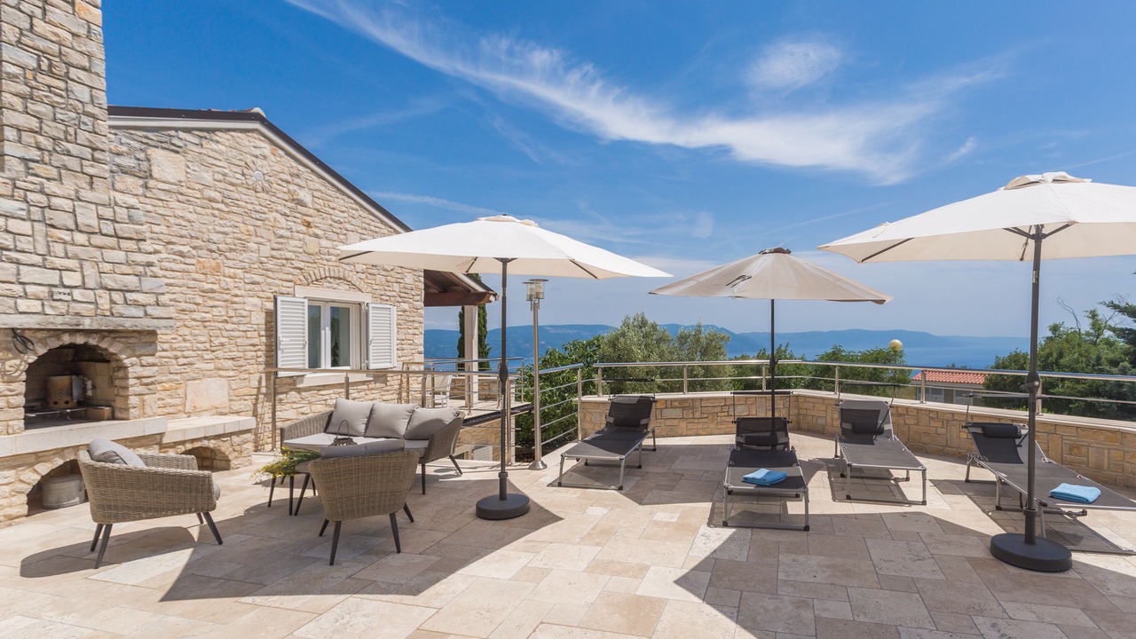 Photo of Patio Balcony in Ripenda Kosi