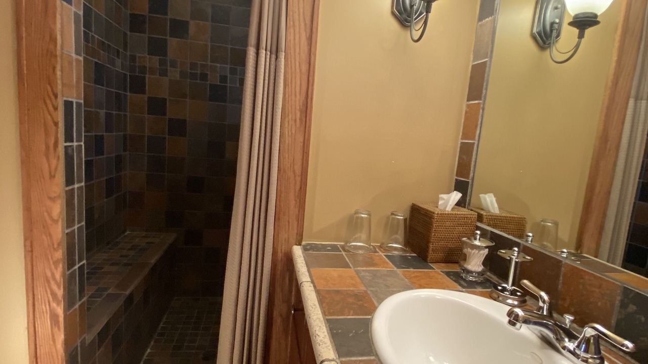 Photo of Bathroom in Grand River