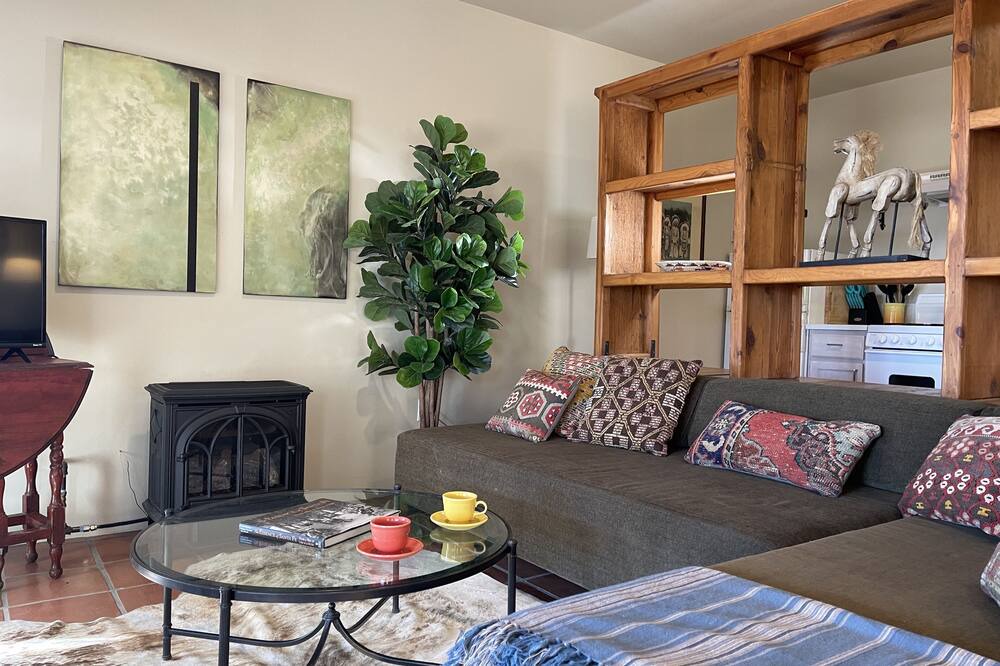 Photo of Livingroom in Eldorado at Santa Fe