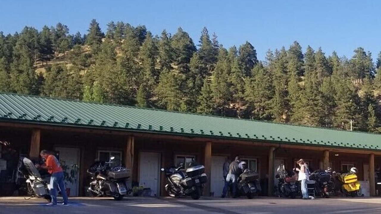 Photo of Others in Aladdin