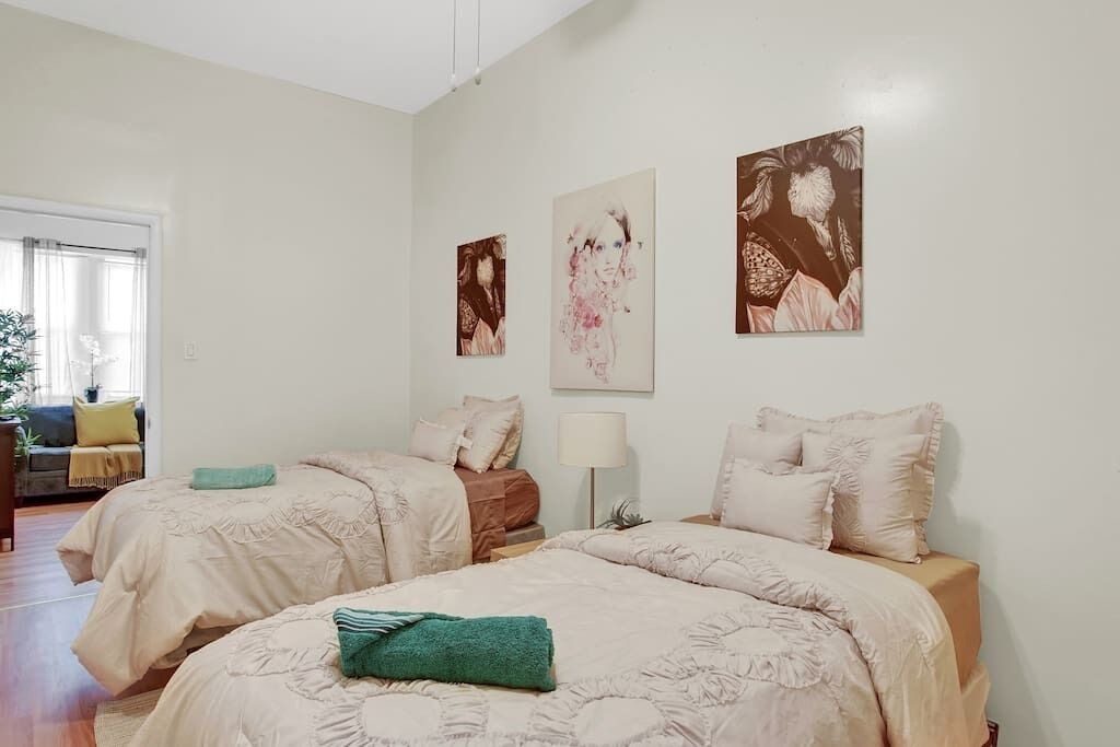 Photo of Bedroom in Graduate Hospital