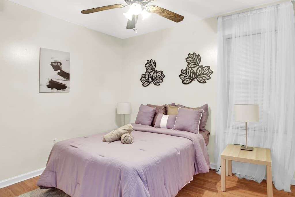 Photo of Bedroom in Graduate Hospital