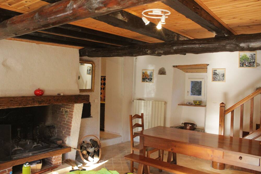 Photo of Livingroom in Beaudean