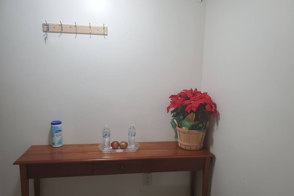 Photo of Bedroom in Niskayuna