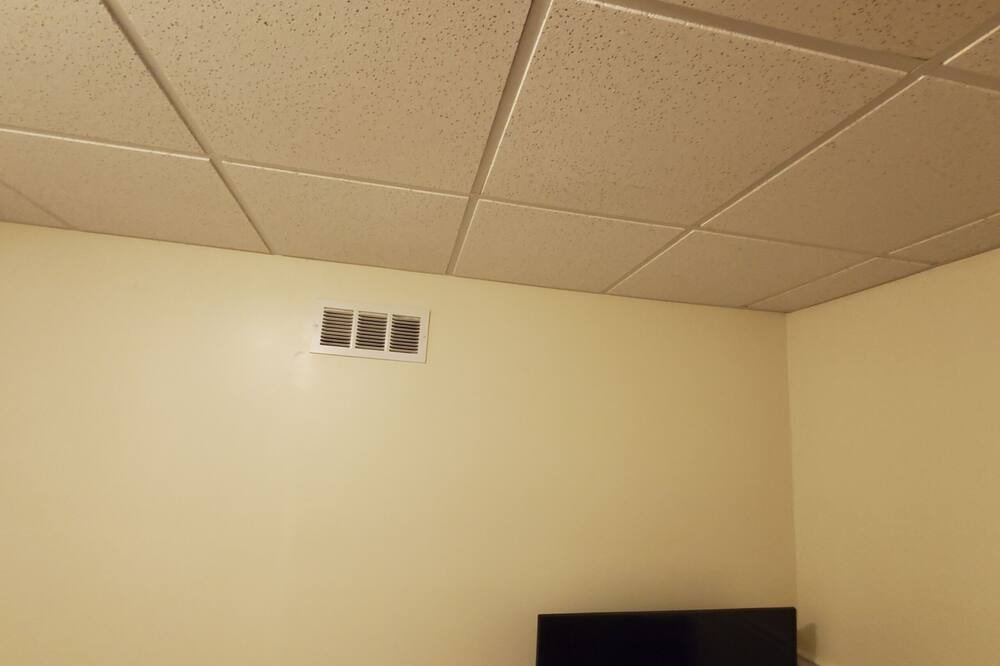 Photo of Bedroom in Niskayuna