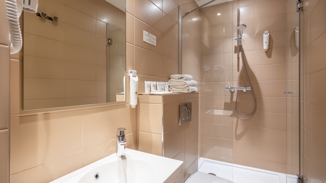 Photo of Bedroom in Grenelle