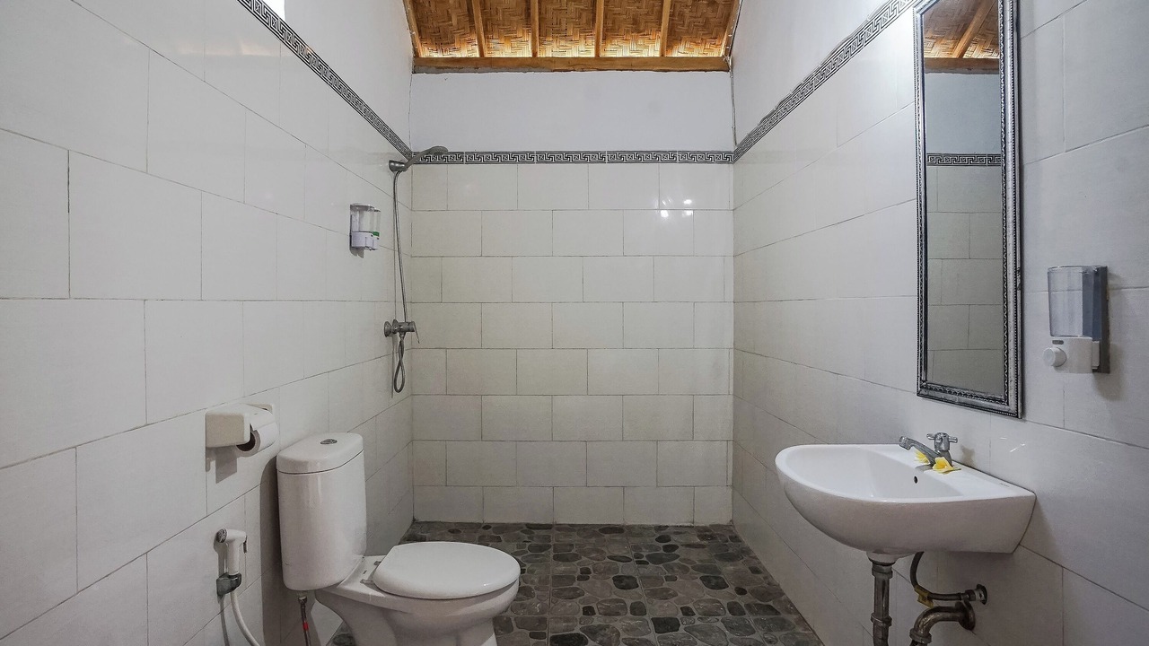 Photo of Bathroom in Penida Island