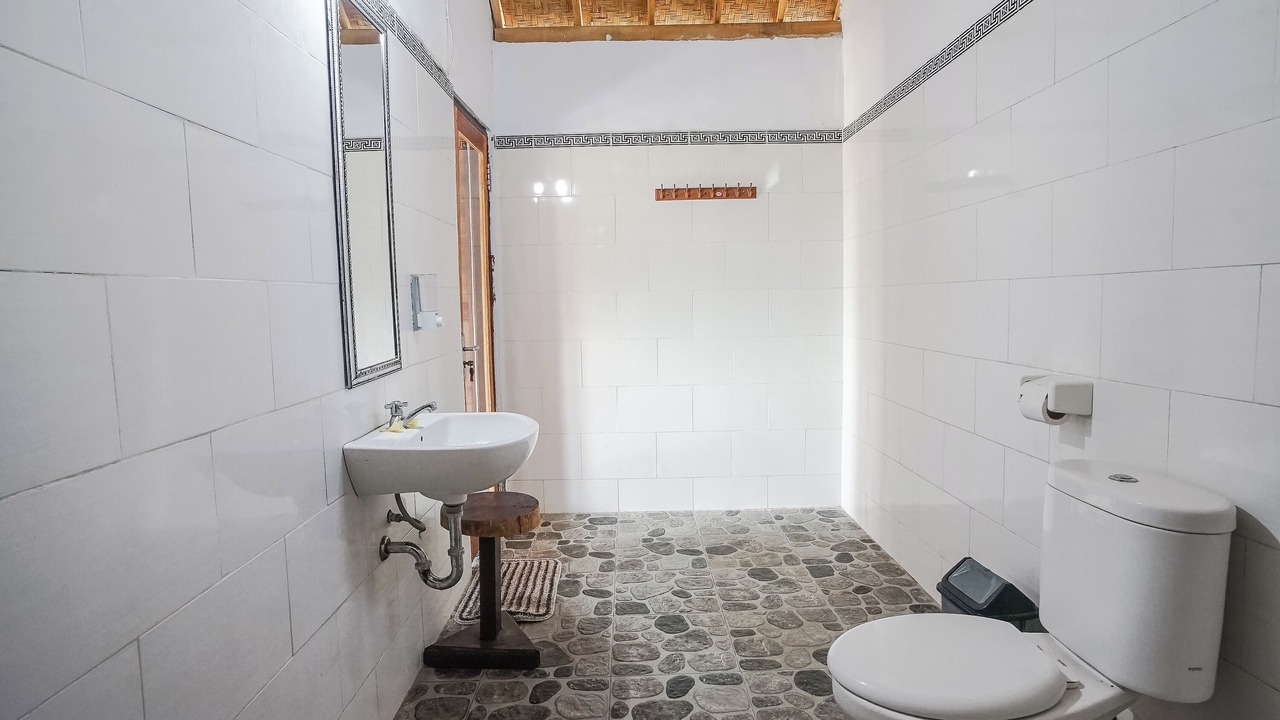 Photo of Bathroom in Penida Island