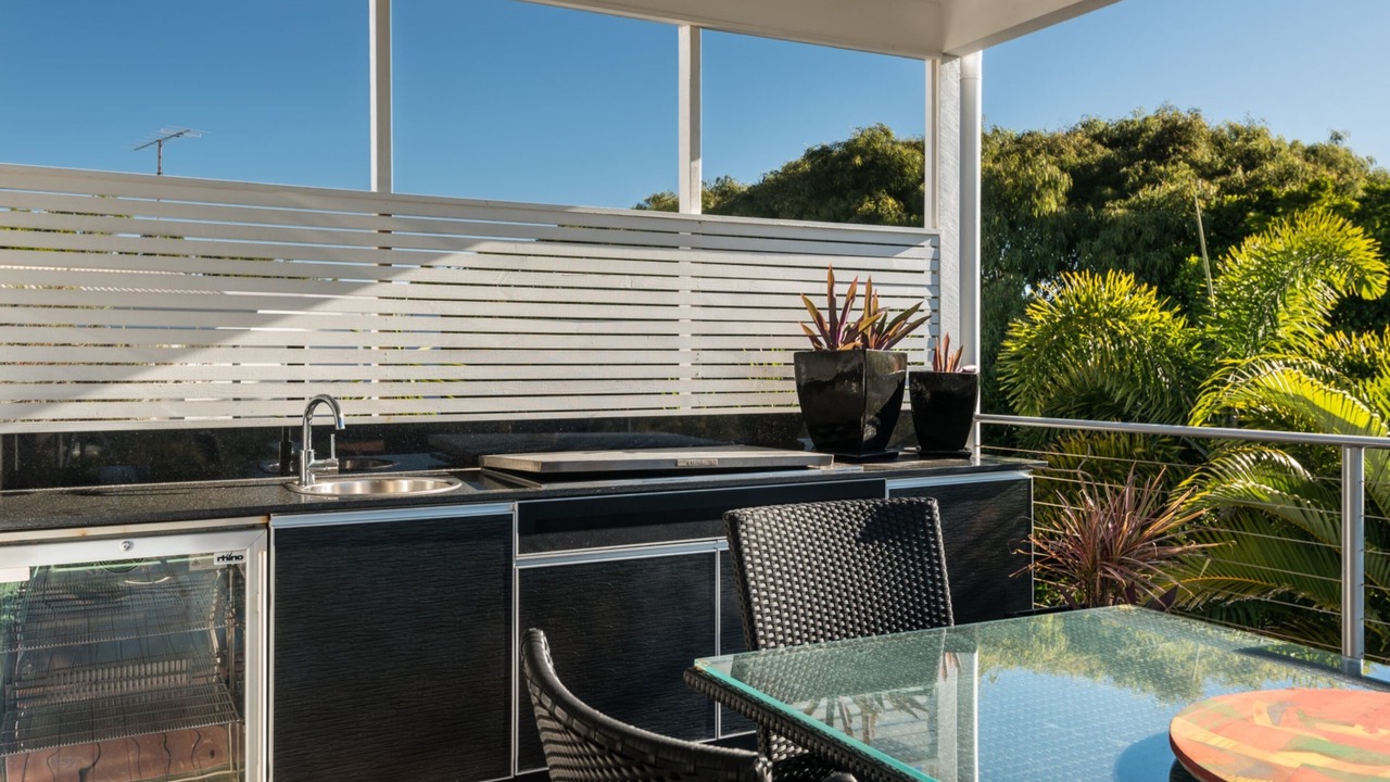 Photo of Outdoor in Castaways Beach