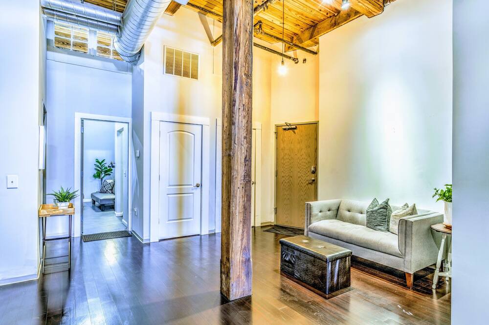 Photo of Others in Downtown West