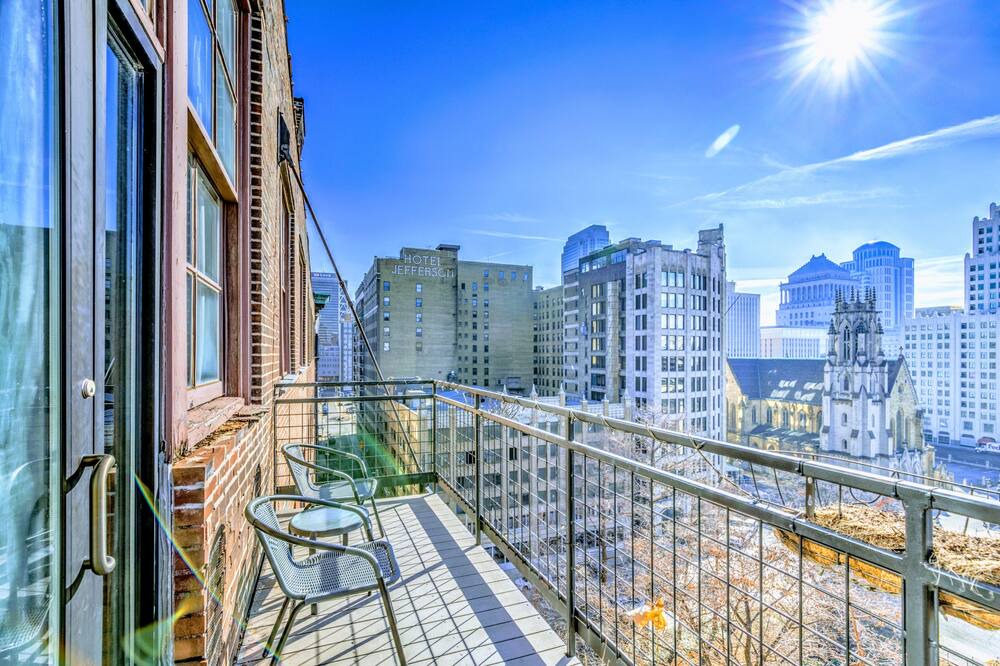 Photo of Patio Balcony in Downtown West