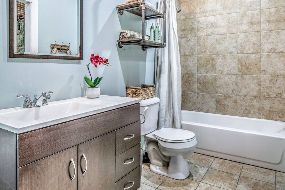 Photo of Bathroom in Downtown West