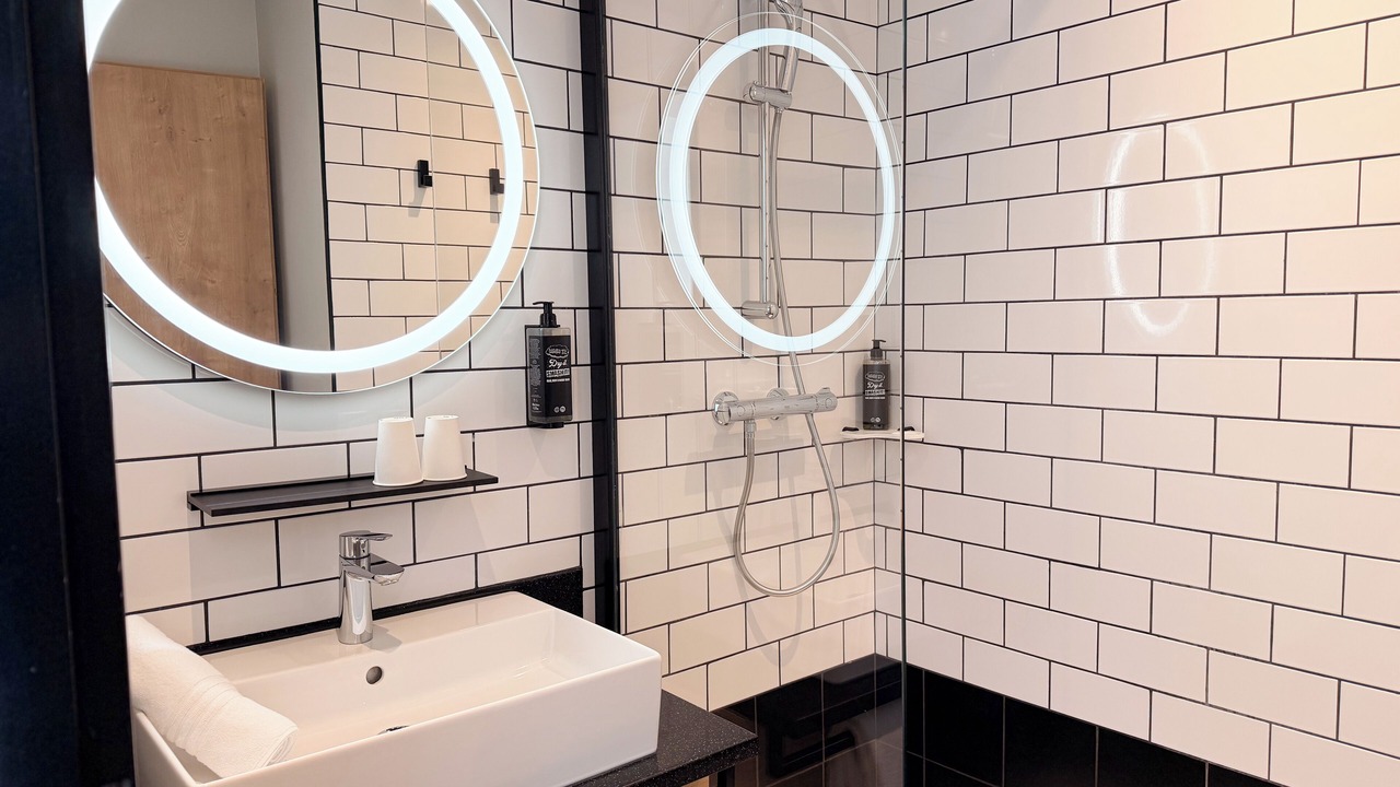 Photo of Bathroom in Lunel