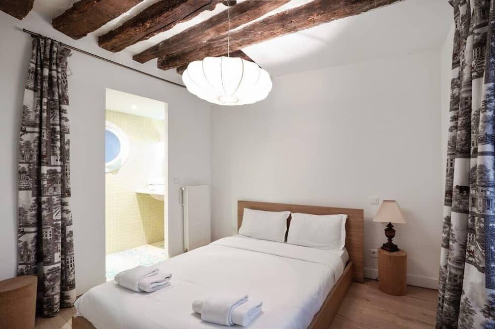Photo of Bedroom in Saint-Victor