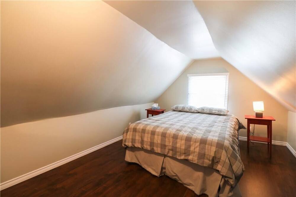 Photo of Bedroom in Port Dover
