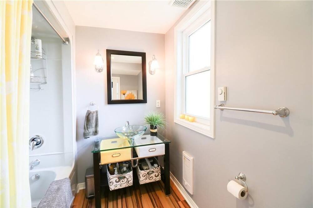 Photo of Bedroom in Port Dover