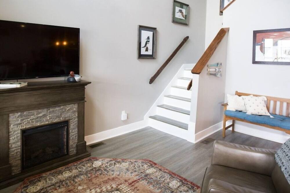 Photo of Livingroom in Bridgeport