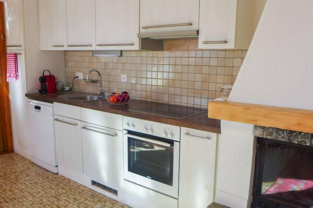 Photo of Kitchen in Glion
