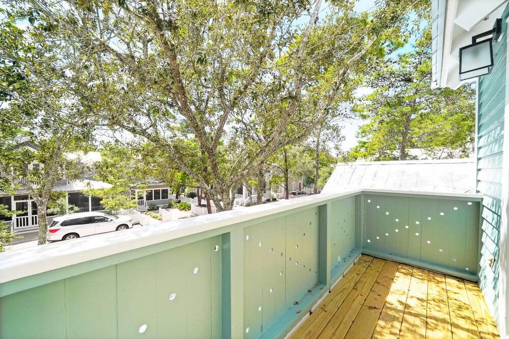Photo of Patio Balcony in Seaside