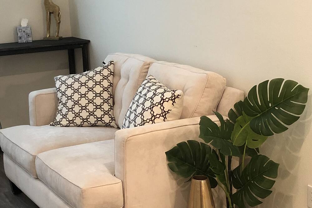 Photo of Livingroom in Otay Ranch