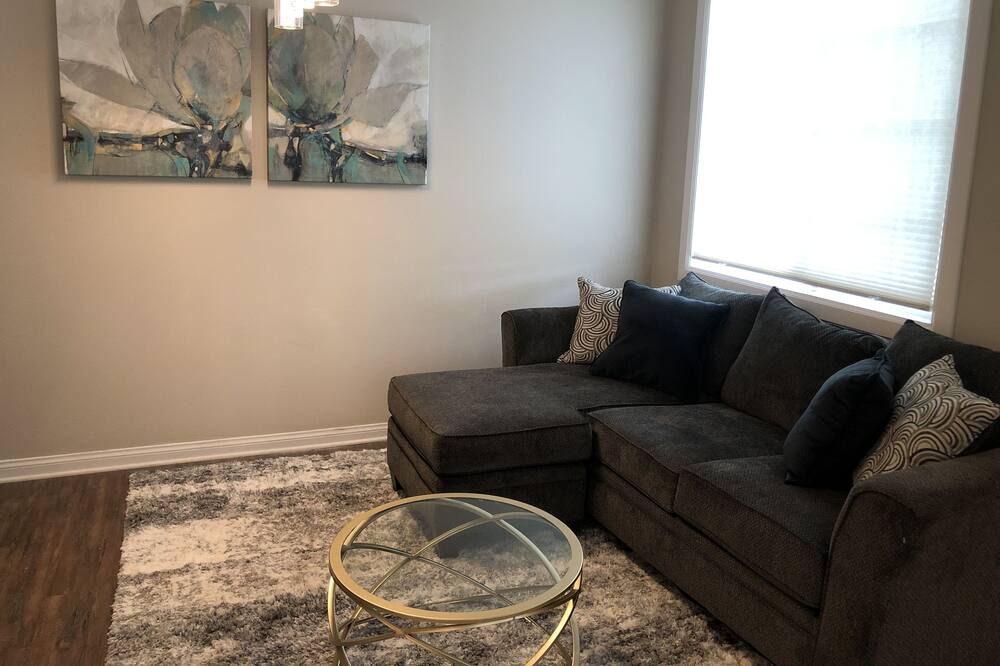 Photo of Livingroom in Otay Ranch