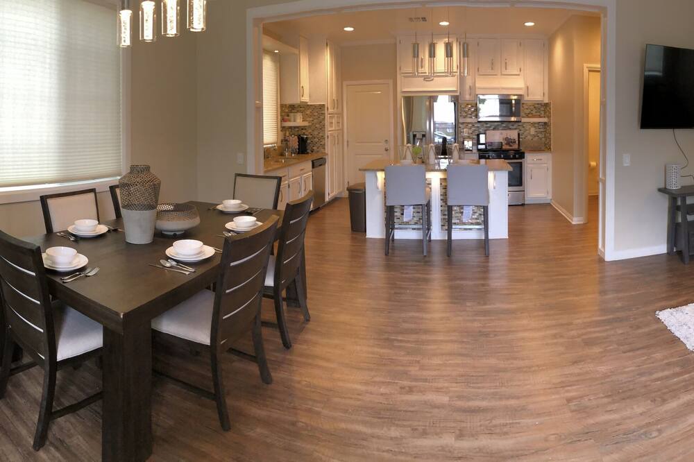 Photo of Livingroom in Otay Ranch