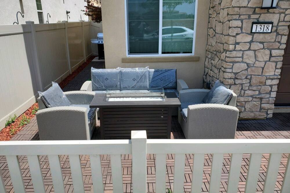 Photo of Patio Balcony in Otay Ranch