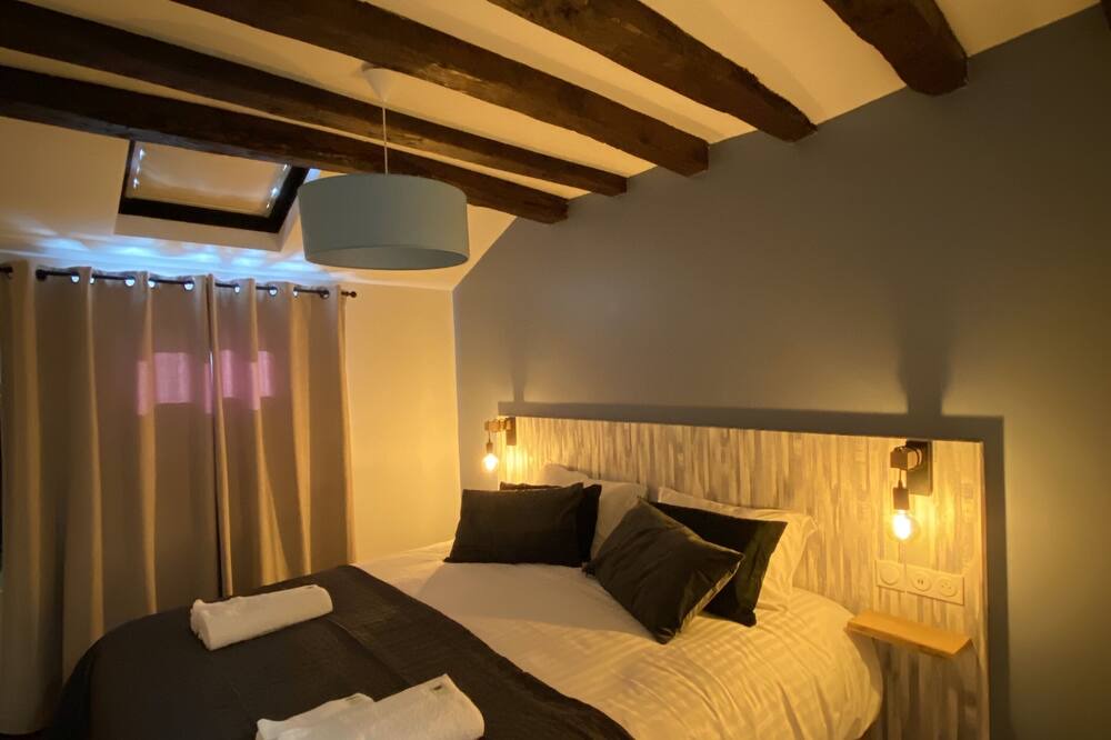 Photo of Bedroom in Saint-Hilaire-Saint-Florent