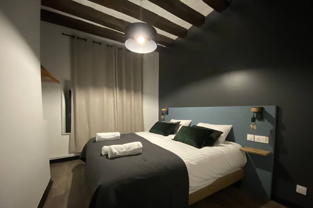 Photo of Bedroom in Saint-Hilaire-Saint-Florent