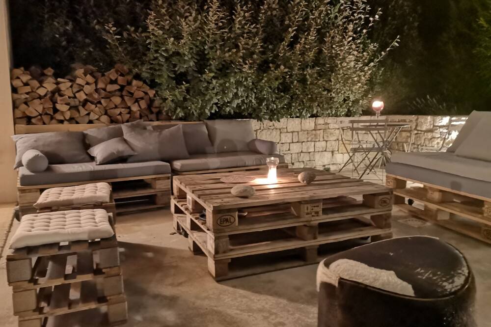 Photo of Patio Balcony in Quezac