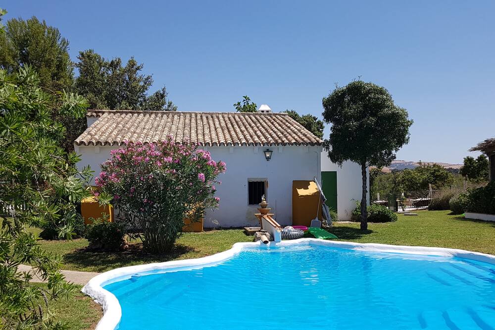 Photo of Outdoor in Puerto Serrano