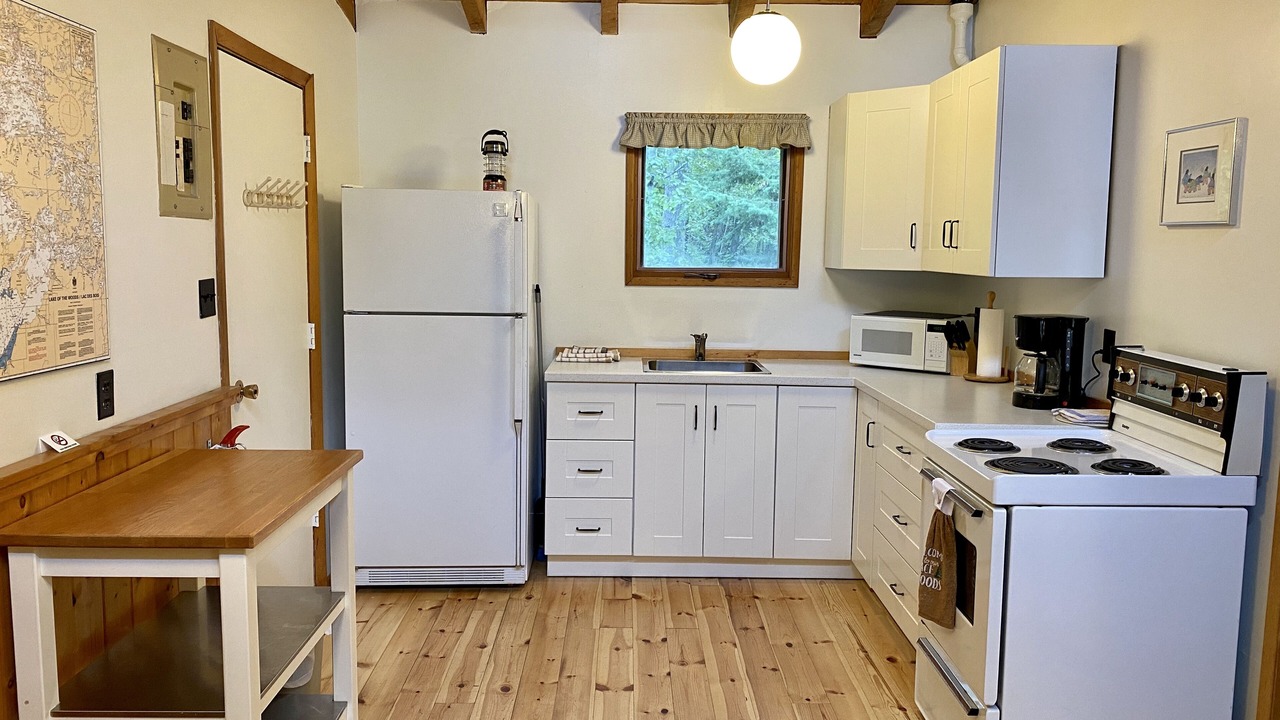 Photo of Kitchen in Sioux Narrows Nestor Falls