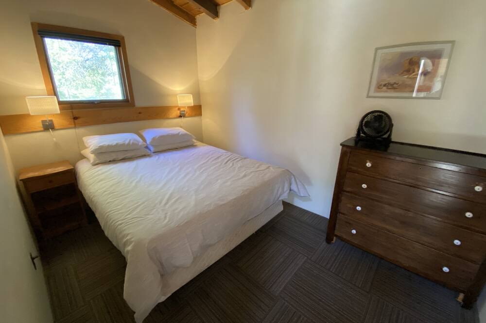 Photo of Bedroom in Sioux Narrows Nestor Falls