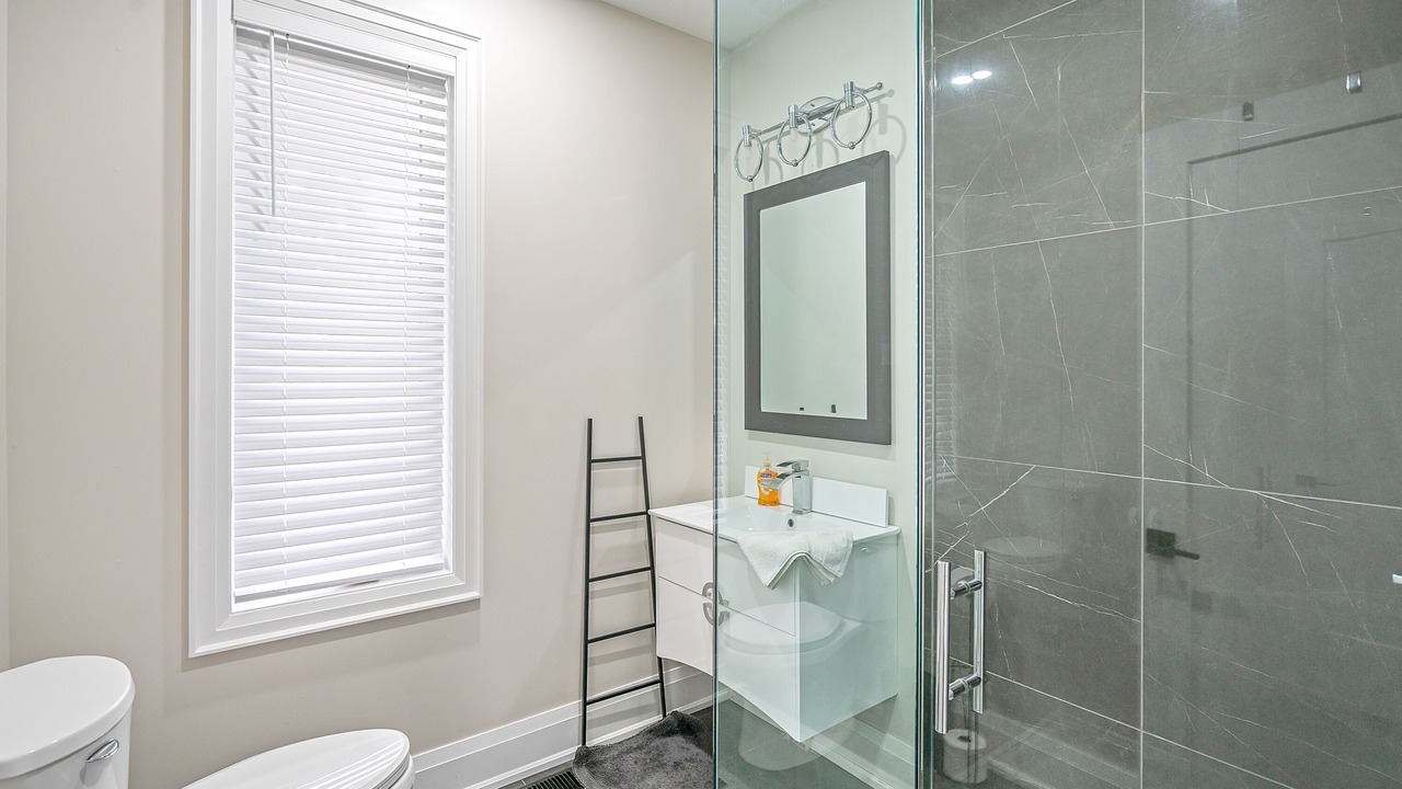 Photo of Bathroom in Crystal Beach