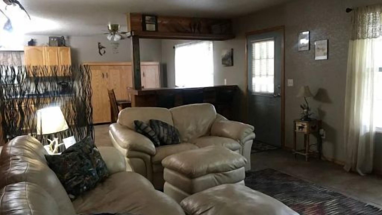 Photo of Livingroom in Cecil