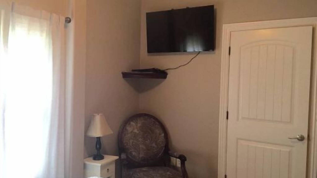 Photo of Bedroom in Cecil